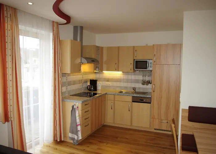 Ulnhof * ماريابفار