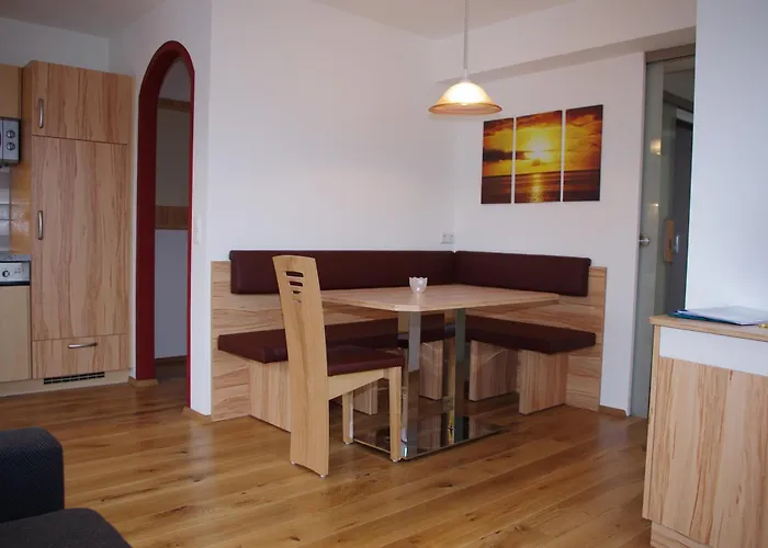 Ulnhof شقة ماريابفار